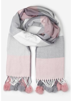 Różowy Prostokątny Szalik z Kolorowymi Pomponami Komo ze sklepu born2be.pl w kategorii Szaliki i chusty damskie - zdjęcie 187580177