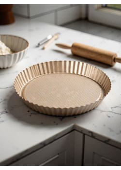 Sinsay - Okrągła forma do pieczenia - złoty ze sklepu Sinsay w kategorii Akcesoria do pieczenia - zdjęcie 187581159