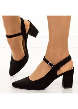 Czarne zamszowe sandały damskie na słupku z zakrytymi palcami Sergio L ze sklepu suzana.pl w kategorii Czółenka - zdjęcie 187588968