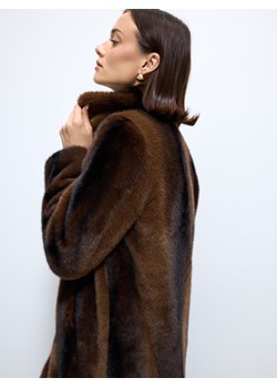 Mohito - Sztuczne futro - ciemnobrązowy ze sklepu Mohito w kategorii Futra damskie - zdjęcie 187589506
