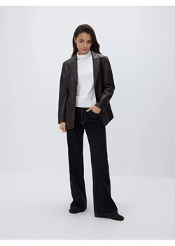 Reserved - Sweter z ozdobną aplikacją - kremowy ze sklepu Reserved w kategorii Swetry damskie - zdjęcie 187590145