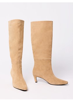 Mohito - Kozaki na obcasie - beżowy ze sklepu Mohito w kategorii Kozaki damskie - zdjęcie 187592146