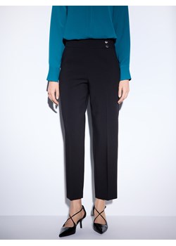 Mohito - Czarne spodnie cygaretki petite - czarny ze sklepu Mohito w kategorii Spodnie damskie - zdjęcie 187595328
