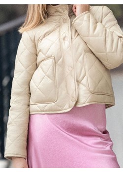 Sinsay - Kurtka pikowana - kremowy ze sklepu Sinsay w kategorii Kurtki damskie - zdjęcie 187597366
