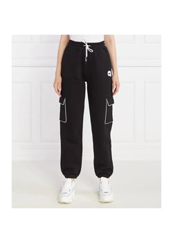 Karl Lagerfeld Spodnie dresowe ikonik 2.0 | Loose fit ze sklepu Gomez Fashion Store w kategorii Spodnie damskie - zdjęcie 187598289