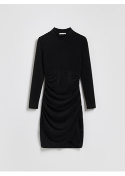 Reserved - Błyszcząca sukienka z drapowaniem - czarny ze sklepu Reserved w kategorii Sukienki - zdjęcie 187599877