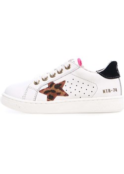 Naturino Sneakersy "Pinn" w kolorze białym ze sklepu Limango Polska w kategorii Buty sportowe dziecięce - zdjęcie 187601255