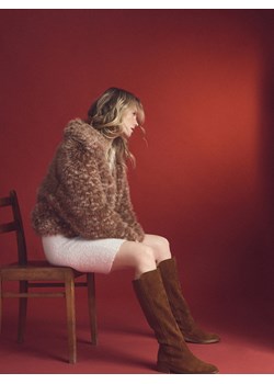 Reserved - Zamszowe kozaki z elastyczną cholewką - brązowy ze sklepu Reserved w kategorii Kozaki damskie - zdjęcie 187614129