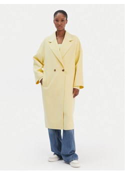 ViCOLO Płaszcz wełniany TF0003 Żółty Regular Fit ze sklepu MODIVO w kategorii Płaszcze damskie - zdjęcie 187618508