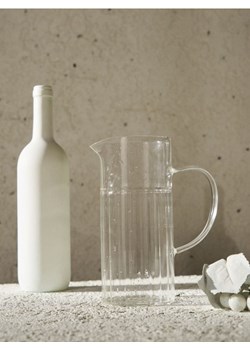 Sinsay - Szklany dzbanek z uchwytem - biały ze sklepu Sinsay w kategorii Dzbanki i zaparzacze - zdjęcie 187619529