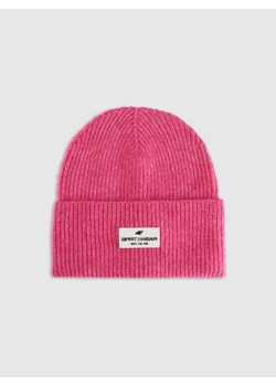 Damska czapka beanie 4F 4FRAW25ACAPF0725 - różowa ze sklepu Sportstylestory.com w kategorii Czapki zimowe damskie - zdjęcie 187619705