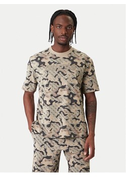 Guess T-Shirt Z6RI05 I3Z14 Beżowy Regular Fit ze sklepu MODIVO w kategorii T-shirty męskie - zdjęcie 187622647