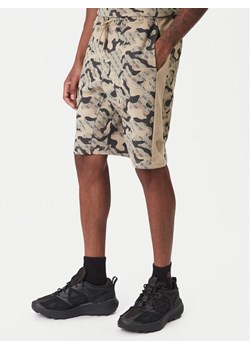 Guess Szorty sportowe Z6RD00 K9YI1 Beżowy Regular Fit ze sklepu MODIVO w kategorii Spodenki męskie - zdjęcie 187622679