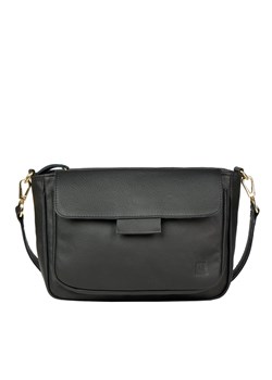 czarna torebka skórzana na ramię model Anna ze sklepu Słoń Torbalski w kategorii Listonoszki - zdjęcie 187630428