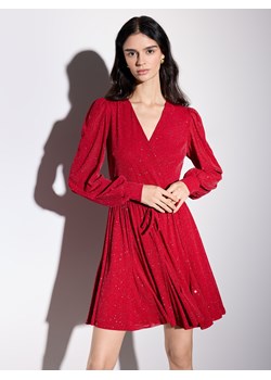 Mohito - Czerwona sukienka mini z metalizowaną nitką - czerwony ze sklepu Mohito w kategorii Sukienki - zdjęcie 187631535