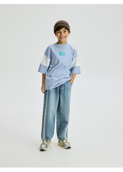 Reserved - Bawełniany t-shirt z nadrukiem - jasnoniebieski ze sklepu Reserved w kategorii T-shirty chłopięce - zdjęcie 187631577