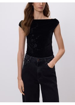 Reserved - Welurowe body - czarny ze sklepu Reserved w kategorii Body damskie - zdjęcie 187631758