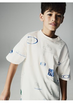 Reserved - Bawełniany t-shirt z nadrukiem - złamana biel ze sklepu Reserved w kategorii T-shirty chłopięce - zdjęcie 187631816