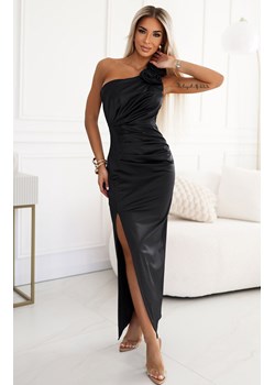 Długa satynowa suknia na jedno ramię z różami czarna 580-6 AURORA, Kolor czarny, Rozmiar one size, NUMOCO BASIC ze sklepu Primodo w kategorii Sukienki - zdjęcie 187642525