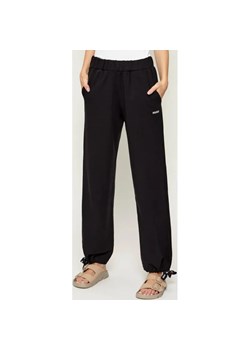 Hugo Bodywear Spodnie dresowe 10277497 | Loose fit ze sklepu Gomez Fashion Store w kategorii Spodnie damskie - zdjęcie 187644536