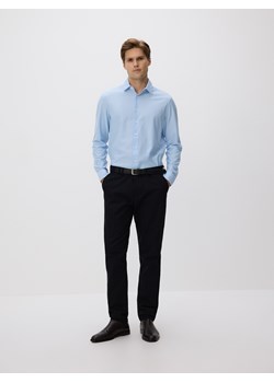 Reserved - Koszula slim fit z bawełną - jasnoniebieski ze sklepu Reserved w kategorii Koszule męskie - zdjęcie 187644797