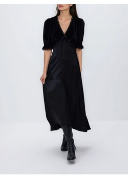 Reserved - Sukienka z wiskozy - czarny ze sklepu Reserved w kategorii Sukienki - zdjęcie 187644897