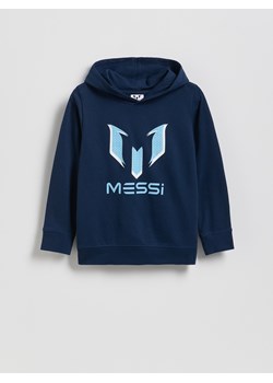 Reserved - Bluza z kapturem Messi - granatowy ze sklepu Reserved w kategorii Bluzy chłopięce - zdjęcie 187645047