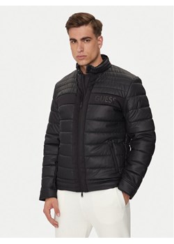 Guess Kurtka przejściowa M4YL16 WFHD0 Czarny Regular Fit ze sklepu MODIVO w kategorii Kurtki męskie - zdjęcie 187653166