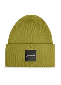 Calvin Klein Czapka K50K509682 Zielony ze sklepu MODIVO w kategorii Czapki zimowe męskie - zdjęcie 187661209