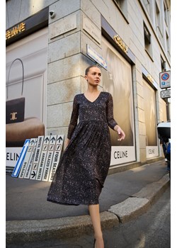 Sukienka midi czarna ze sklepu Moodo.pl w kategorii Sukienki - zdjęcie 187665686