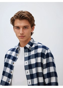 Reserved - Koszula regular fit w kratę - granatowy ze sklepu Reserved w kategorii Koszule męskie - zdjęcie 187665945