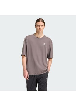 adidas T-Shirt adicolor 3-Stripes KE1591 Szary Oversize ze sklepu MODIVO w kategorii T-shirty męskie - zdjęcie 187673266