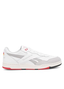 Sneakersy Reebok BB 4000 II HQ3582-M Biały ze sklepu eobuwie.pl w kategorii Buty sportowe męskie - zdjęcie 187677029
