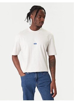 HUGO T-Shirt Nieros 50509991 Biały Regular Fit ze sklepu MODIVO w kategorii T-shirty męskie - zdjęcie 187677149