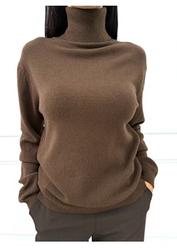 Czekoladowy Klasyczny Golf ze sklepu ModnaKiecka.pl w kategorii Swetry damskie - zdjęcie 187677727