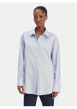 Guess Koszula W6RH57 WAF10 Błękitny Oversize ze sklepu MODIVO w kategorii Koszule damskie - zdjęcie 187681086
