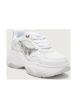 Guess Sneakersy HARPAA ze sklepu Gomez Fashion Store w kategorii Buty sportowe damskie - zdjęcie 187681906