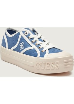 Guess Trampki ISSAH ze sklepu Gomez Fashion Store w kategorii Buty sportowe damskie - zdjęcie 187681957