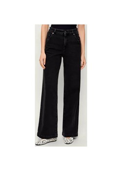 Marc Cain Jeansy WARRI | flare fit ze sklepu Gomez Fashion Store w kategorii Jeansy damskie - zdjęcie 187682017
