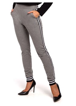 made of emotion Spodnie dresowe w kolorze szarym ze sklepu Limango Polska w kategorii Spodnie damskie - zdjęcie 187683467