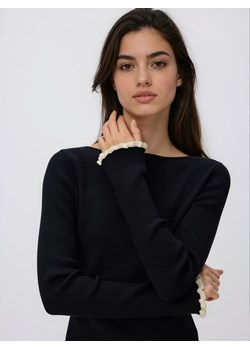 Reserved - Sweter z ozdobnym wykończeniem - czarny ze sklepu Reserved w kategorii Bluzki damskie - zdjęcie 187683826