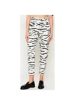 Marc Cain Jeansy FEURA | Regular Fit ze sklepu Gomez Fashion Store w kategorii Jeansy damskie - zdjęcie 187685989