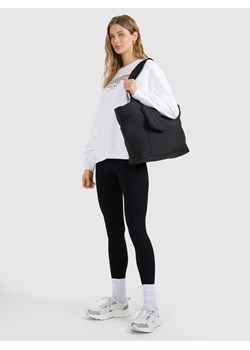 Torba na ramię 27 L 4F 4FWAW25ASBGF091 - czarna ze sklepu Sportstylestory.com w kategorii Torby Shopper bag - zdjęcie 187686889