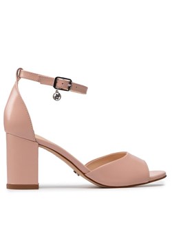Sandały Solo Femme 82438-34-E06/000-07-00 Różowy ze sklepu eobuwie.pl w kategorii Sandały damskie - zdjęcie 187687267