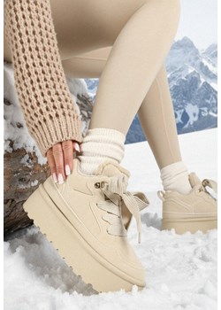 Beżowe Sneakersy Vices  w Stylu Śniegowców na Platformie z Ozdobnym Futerkiem Nalirea ze sklepu born2be.pl w kategorii Buty sportowe damskie - zdjęcie 187696585