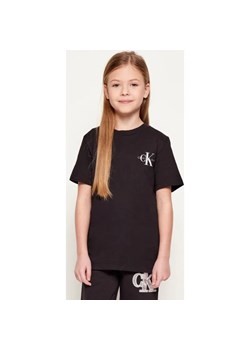 Calvin Klein Jeans T-shirt | Regular Fit ze sklepu Gomez Fashion Store w kategorii Bluzki dziewczęce - zdjęcie 187698259