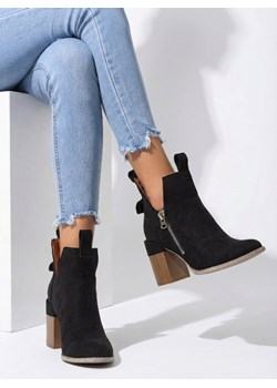 Royalfashion Czarne damskie botki na kwadratowym słupku Darera ze sklepu royalfashion.pl w kategorii Botki - zdjęcie 187698887