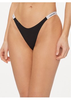 Calvin Klein Underwear Stringi 000QD5157E Czarny ze sklepu MODIVO w kategorii Majtki damskie - zdjęcie 187699646