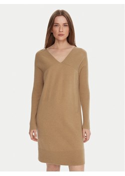 United Colors Of Benetton Sukienka dzianinowa 1044DV02C Beżowy Relaxed Fit ze sklepu MODIVO w kategorii Sukienki - zdjęcie 187699648
