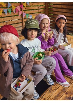 Reserved - Sportowe buty - złamana biel ze sklepu Reserved w kategorii Buty sportowe dziecięce - zdjęcie 187699979